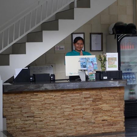 Hanaka Riverside Ubud Exterior photo
