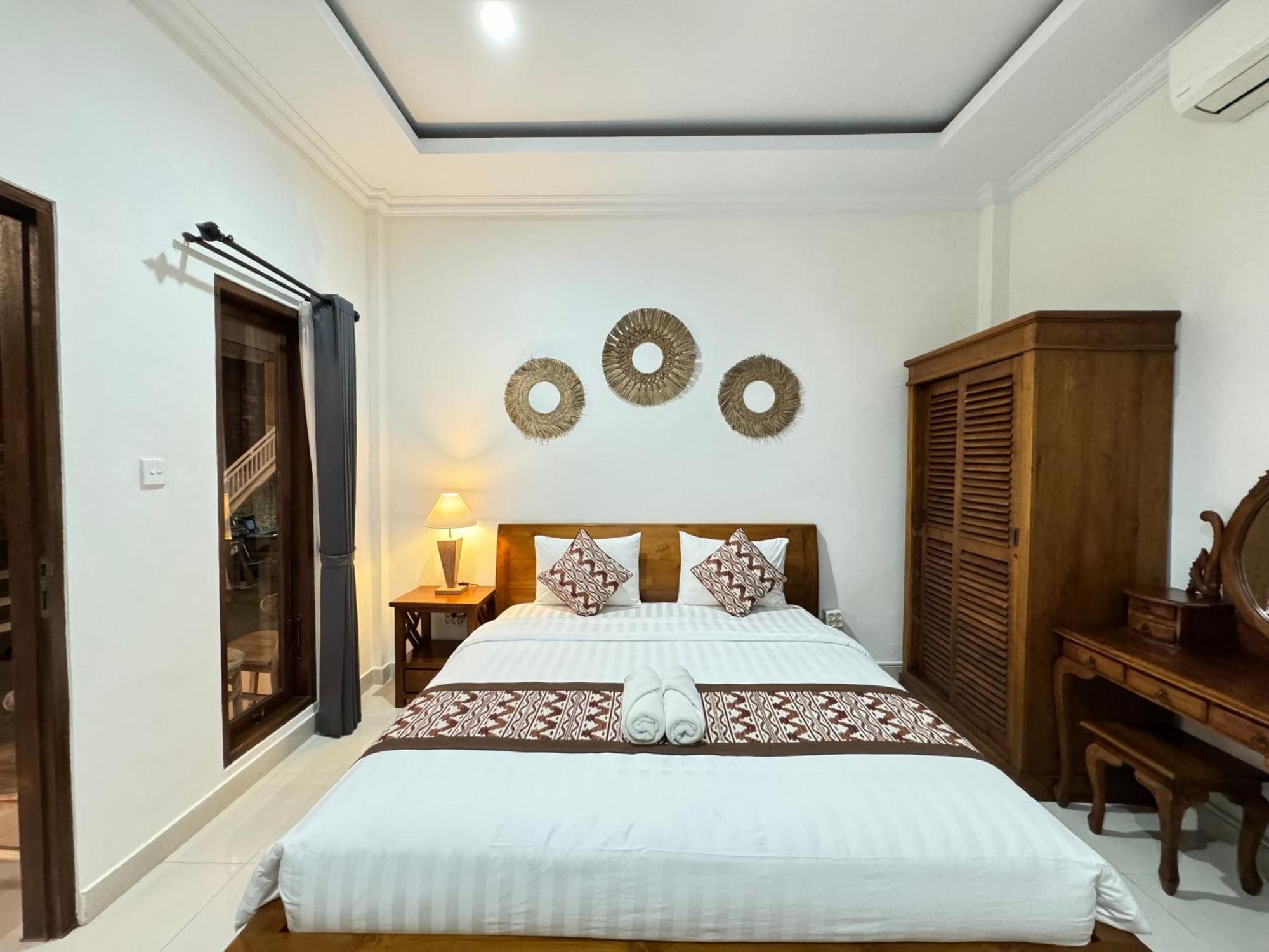 Hanaka Riverside Ubud Exterior photo