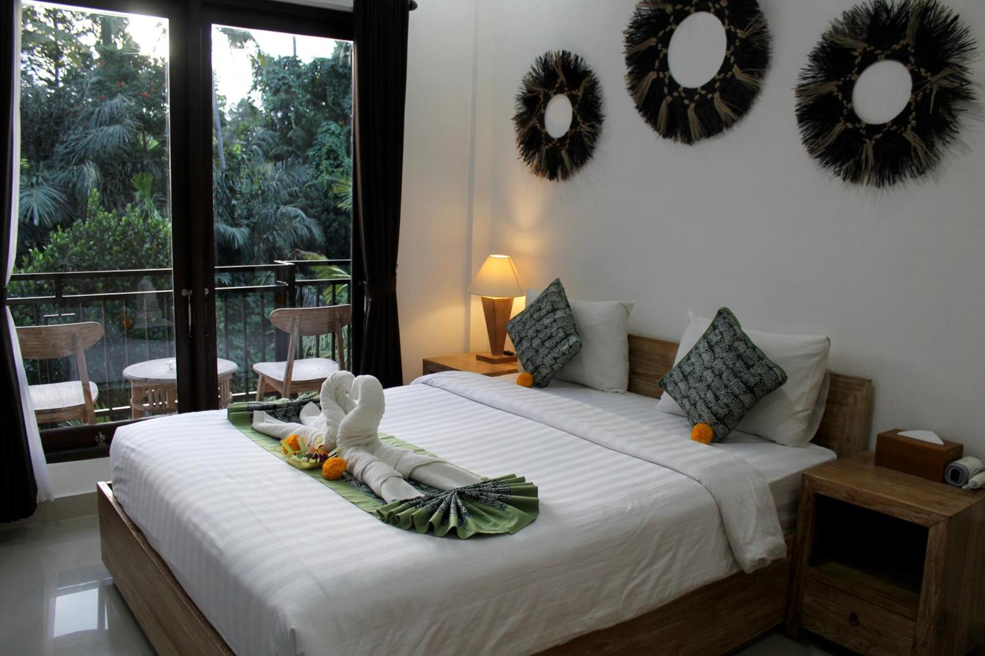 Hanaka Riverside Ubud Exterior photo