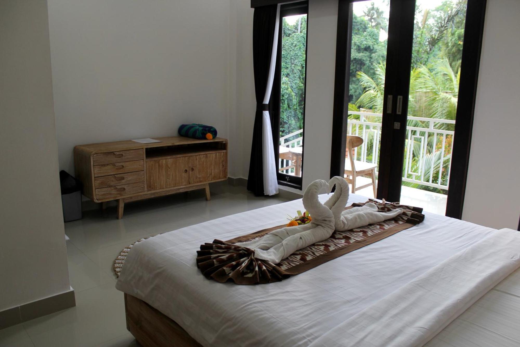Hanaka Riverside Ubud Exterior photo