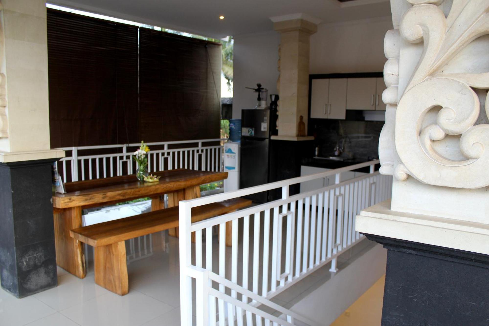Hanaka Riverside Ubud Exterior photo