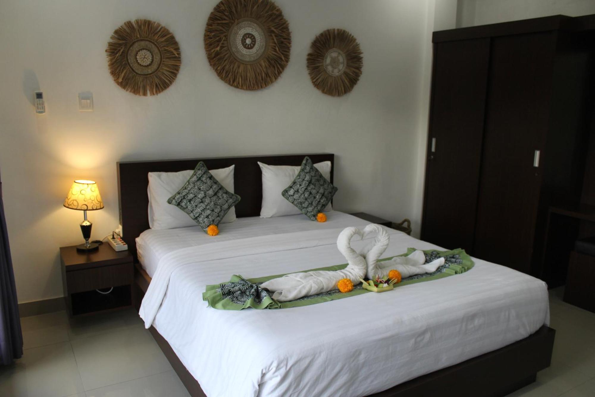 Hanaka Riverside Ubud Exterior photo