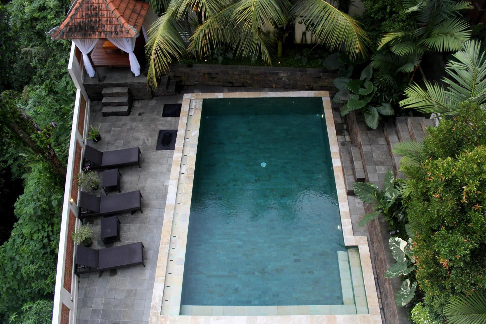 Hanaka Riverside Ubud Exterior photo